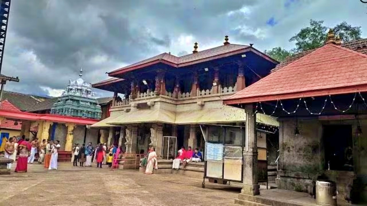 Kolluru Sri Mookambika Temple