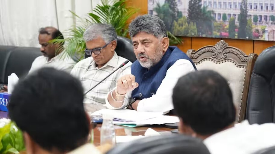 ಪಂಚಾಯ್ತಿ ಚುನಾವಣೆಗೆ ಮುಹೂರ್ತ ಫಿಕ್ಸ್: EVM ಬದಲು ಮತಪೆಟ್ಟಿಗೆ ಬಳಕೆಗೆ ಸಂಪುಟ ತೀರ್ಮಾನ