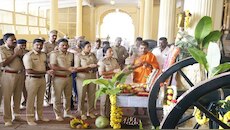 Mysuru Dasara 2026: ಫಿರಂಗಿಗಳಿಗೆ ಪೂಜೆ, ಗಜಪಡೆಗೆ 3ನೇ ಹಂತದ ತಾಲೀಮು; ಮಹೇಂದ್ರನಿಗೆ 1,000 ಕೆಜಿ ಮರದ ಅಂಬಾರಿ!