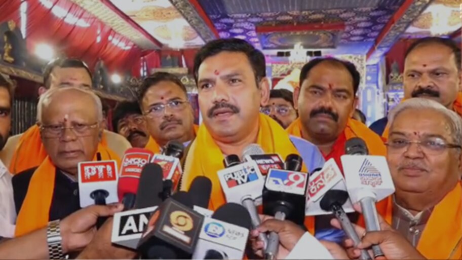 ಬಿ.ಕೆ. ಹರಿಪ್ರಸಾದ್ ಜೀವನದಲ್ಲಿ ಒಂದು ಬಾರಿಯೂ ಚುನಾವಣೆಯಲ್ಲಿ ನಿಂತು ಗೆದ್ದಿಲ್ಲ-ಬಿ.ವೈ. ವಿಜಯೇಂದ್ರ ಲೇವಡಿ