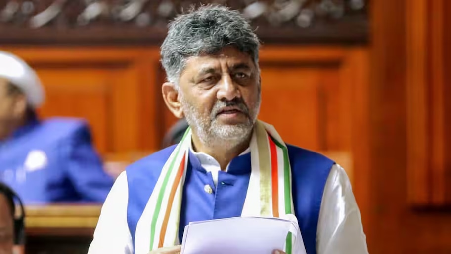 ಸಚಿವರ ಮೇಲೆ ಸ್ಟಿಂಗ್ ಆಪರೇಷನ್? ಸಂಪುಟ ಸಭೆಯಲ್ಲೇ ಸಿಎಂ ಎಚ್ಚರಿಕೆ; ವಿಪಕ್ಷಗಳತ್ತ ಶಂಕೆ!