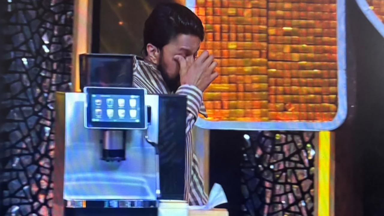 Sudeep cried on bigg boss stage