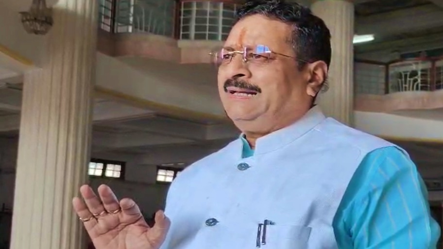 ಸ್ಟಿಂಗ್‌ ಹಿಂದೆ "ಜಾನ್ ದೇಂಗೇ ಸಾಬ್" ಎನ್ನುತ್ತಿದ್ದವರ ಕೈವಾಡ ಇದೆ : ಯತ್ನಾಳ್‌ ಸಂಚಲನ ಹೇಳಿಕೆ