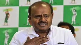 ಸೇವಾ ಅವಧಿ ಕಡಿಮೆ ಮಾಡಿ, ಕುಟುಂಬಕ್ಕೊಂದು ಸರ್ಕಾರಿ ನೌಕರಿ : ಹೆಚ್‌ಡಿಕೆ ಹೊಸ ಪ್ರಸ್ತಾವನೆ
