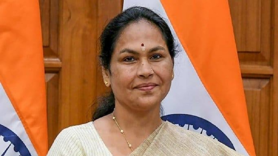 ಕರ್ನಾಟಕದಲ್ಲಿ ‘ಬ್ಲ್ಯಾಕ್‌ಮೇಲ್ ಸರ್ಕಾರ’ದ ಆಡಳಿತ! ಸಿದ್ದರಾಮಯ್ಯ ರಾಜೀನಾಮೆ ವಿಚಾರವಾಗಿ ಶೋಭಾ ಕರಂದ್ಲಾಜೆ ಗಂಭೀರ ಆರೋಪ
