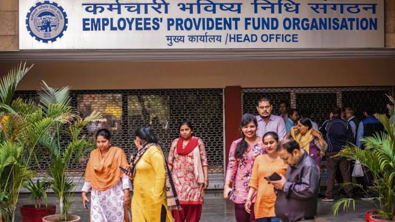 EPFO minimum pension Hike